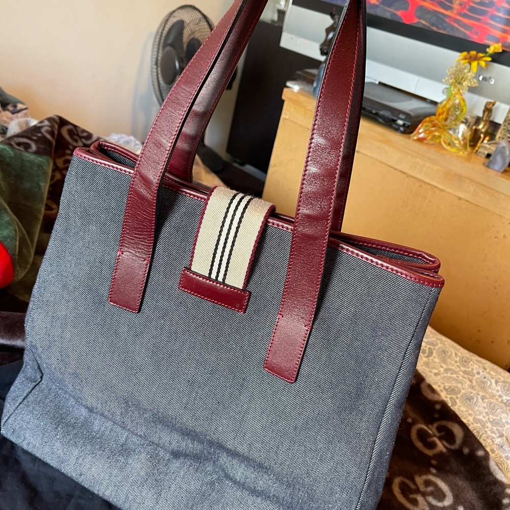 Bag - Picture 5 of 16